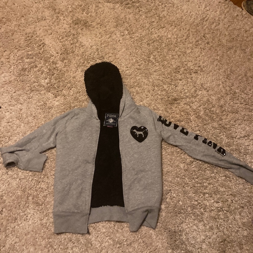Hooded jacket